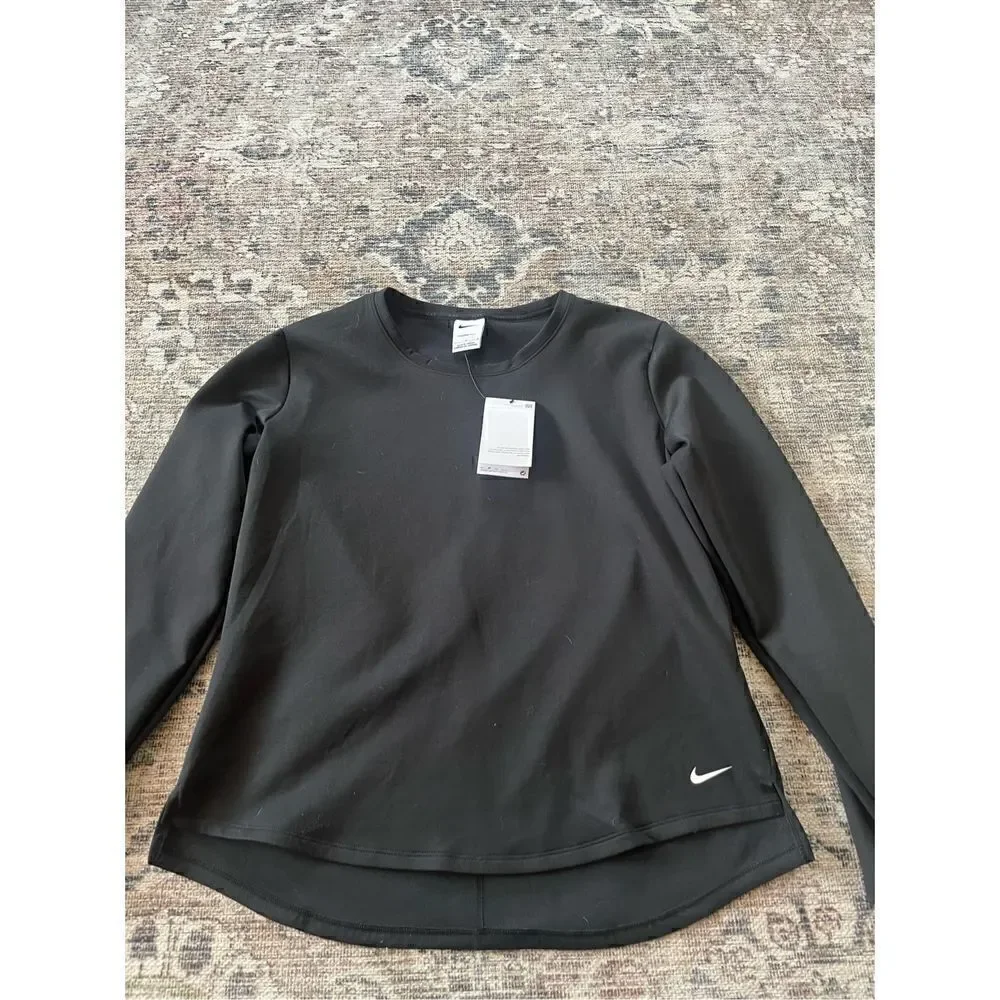 NWT Nike Women's One Therma-FIT Long Sleeve Top